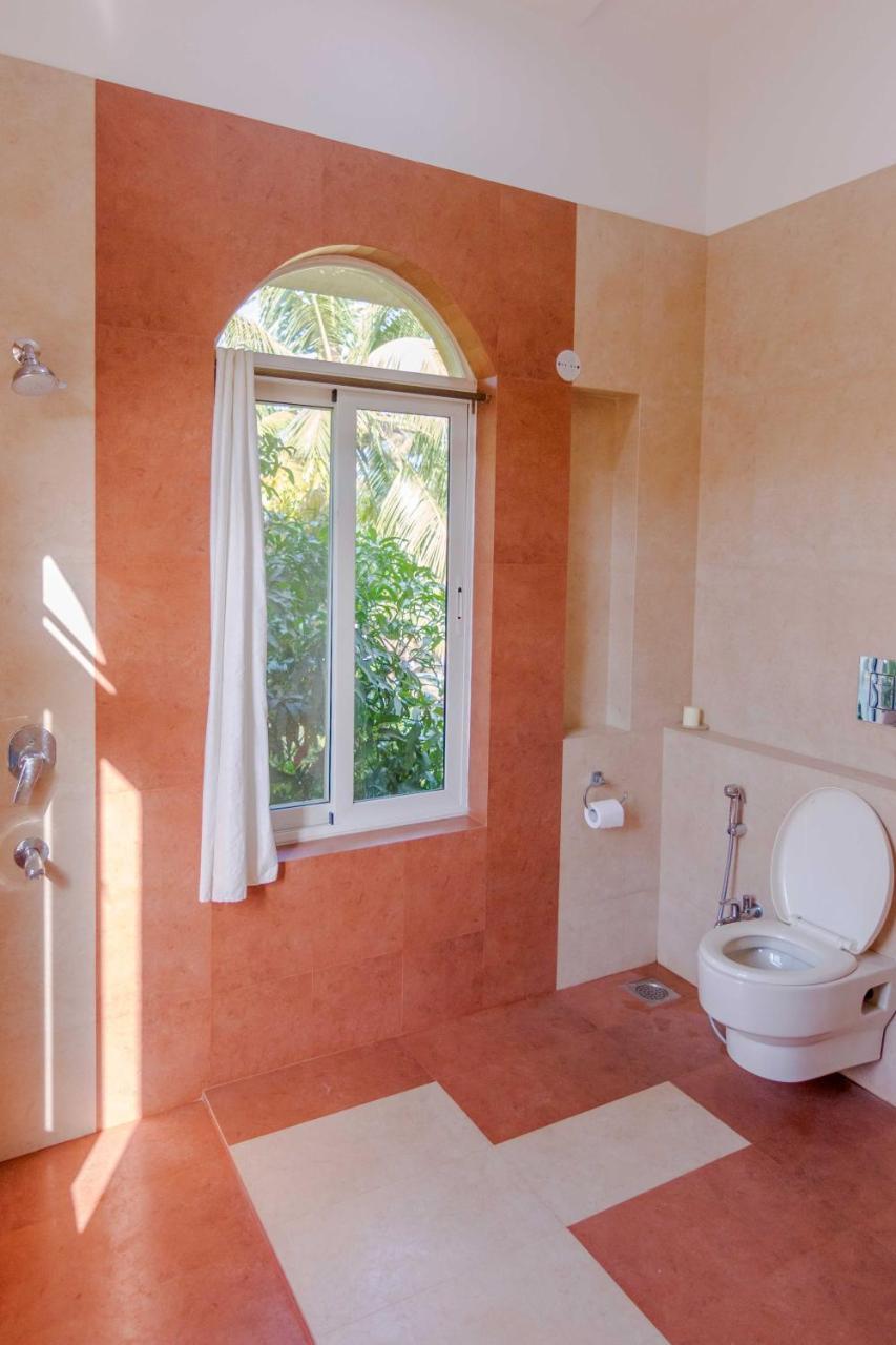 Saffronstays La Casa Maestro, Kashid - Spanish-Style Luxury Villa Near Kashid Beach Exterior photo